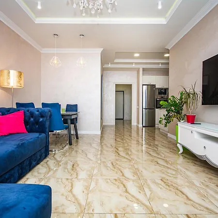 Luxury For Business & Pleasure Royal 3 Апартаменты *