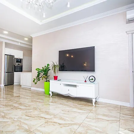 Luxury For Business & Pleasure Royal 3 *