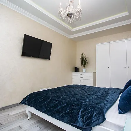 Luxury For Business & Pleasure Royal 3 Киев