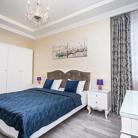 Luxury For Business & Pleasure Royal 3 * Киев